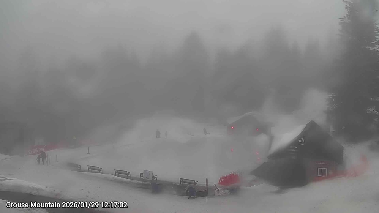 Webcam frame from Grouse Mountain at 2026/01/29 12:00