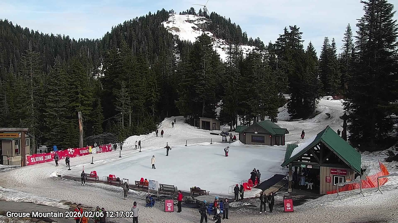 Webcam frame from Grouse Mountain at 2026/02/06 12:00