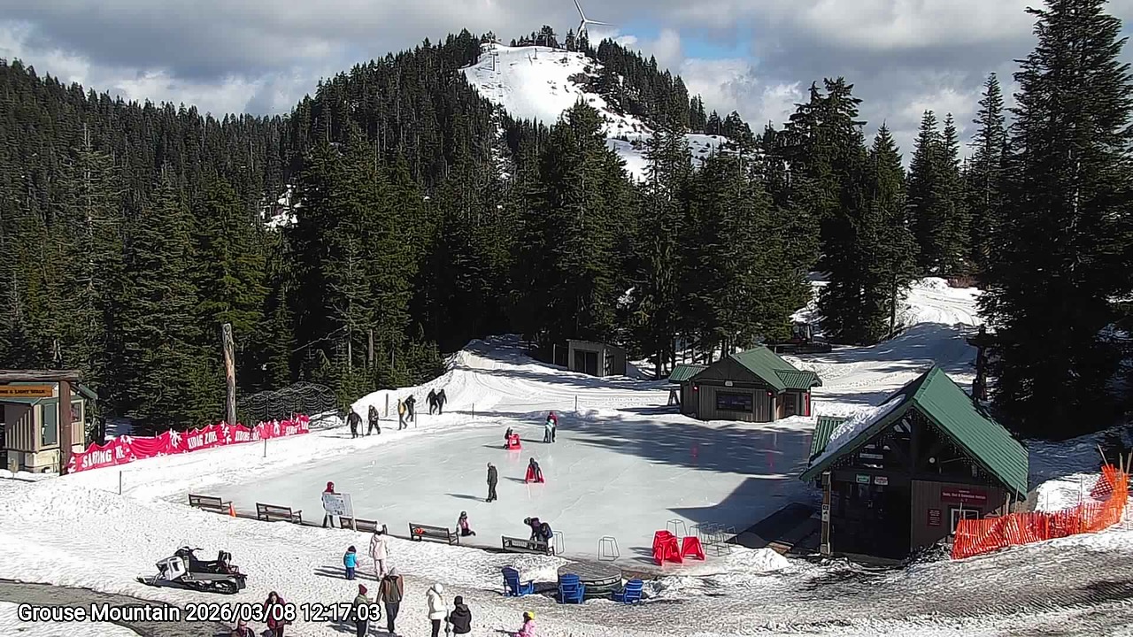 Webcam frame from Grouse Mountain at 2026/03/08 12:00