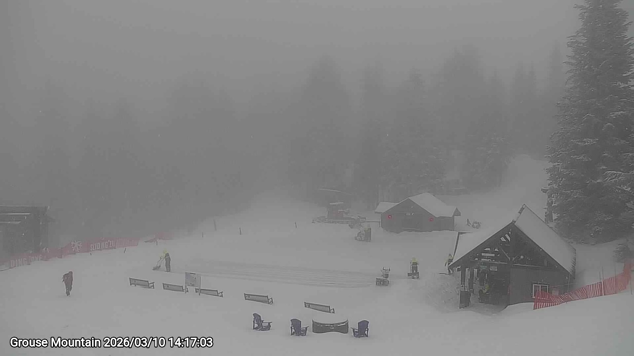 Webcam frame from Grouse Mountain on 2026/03/10