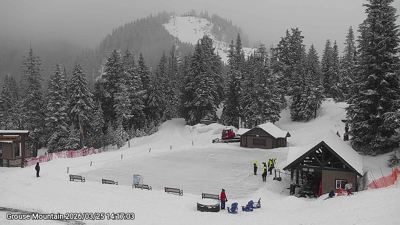 Webcam frame from Grouse Mountain on 2026/03/25