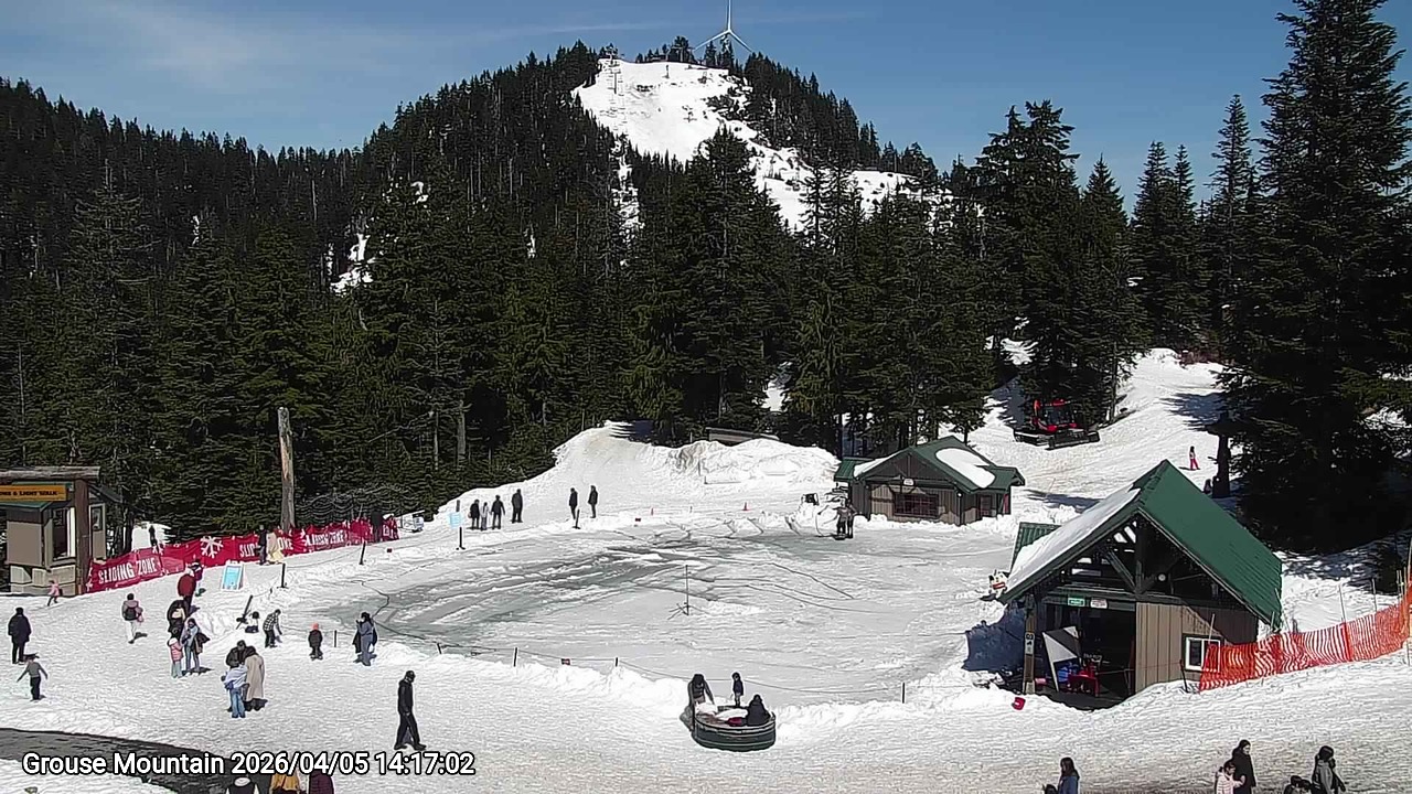 Webcam frame from Grouse Mountain on 2026/04/05