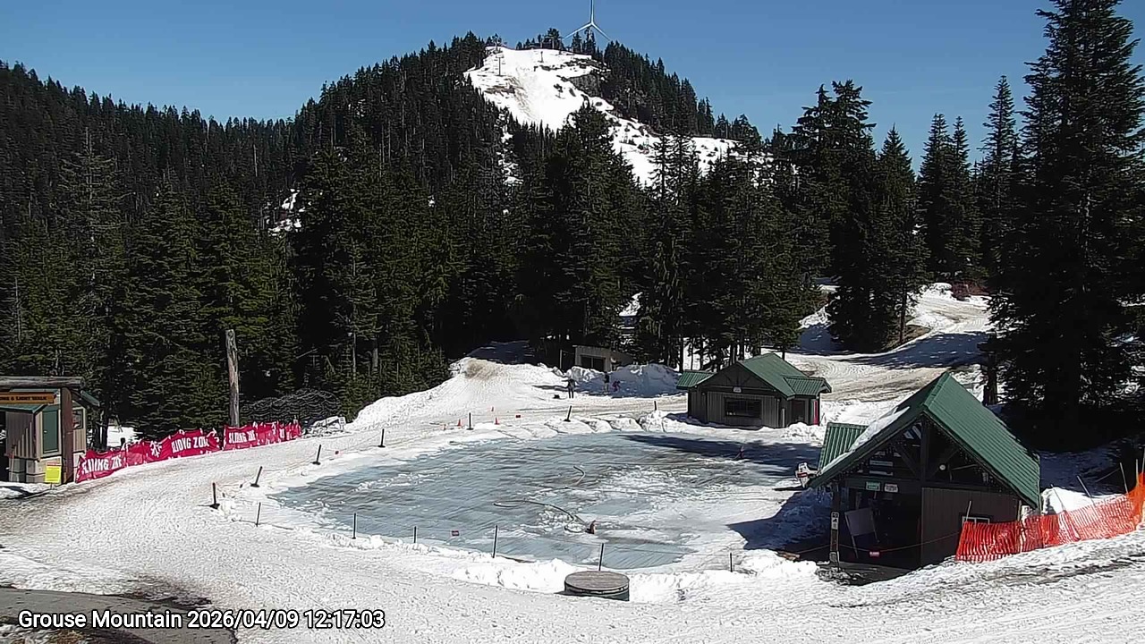 Webcam frame from Grouse Mountain at 2026/04/09 12:00