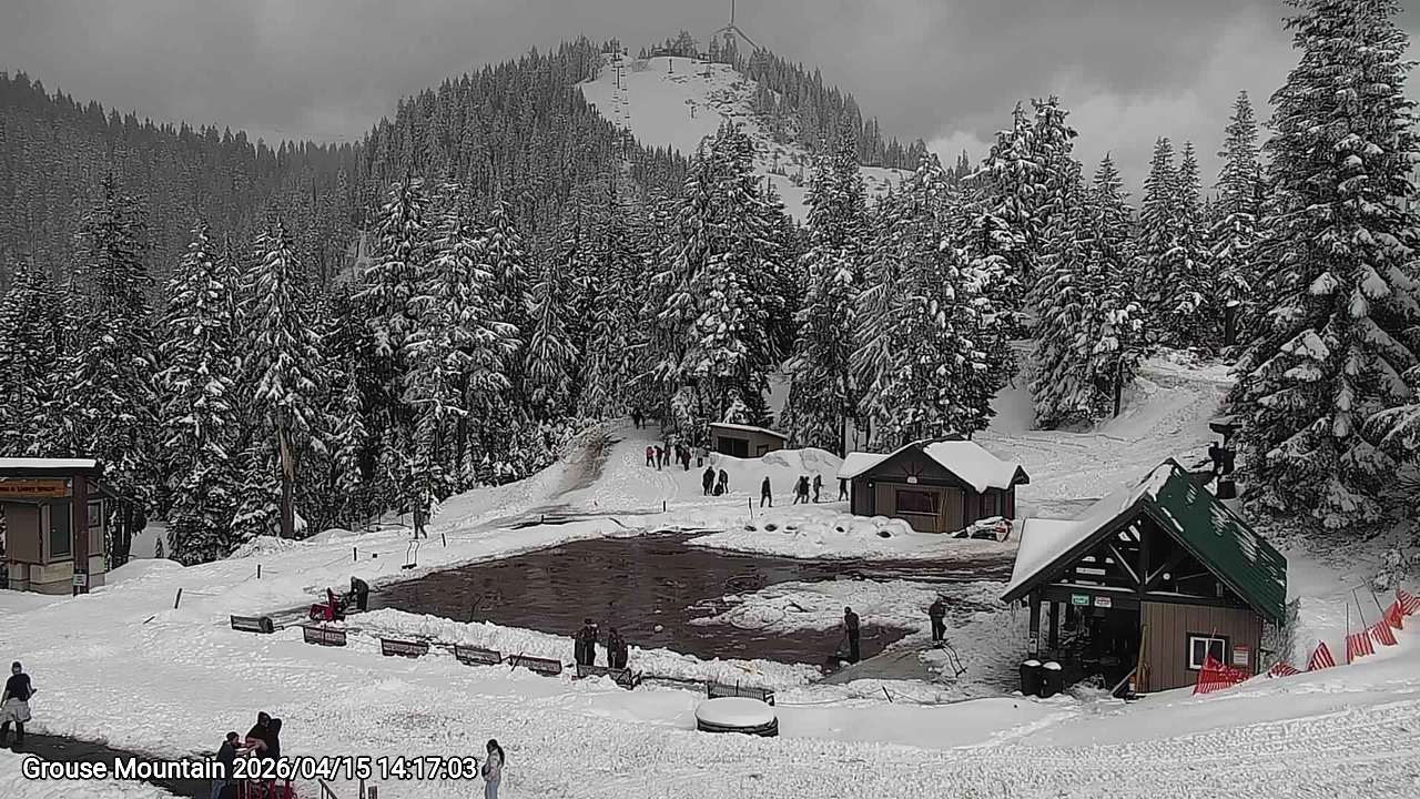 Webcam frame from Grouse Mountain on 2026/04/15