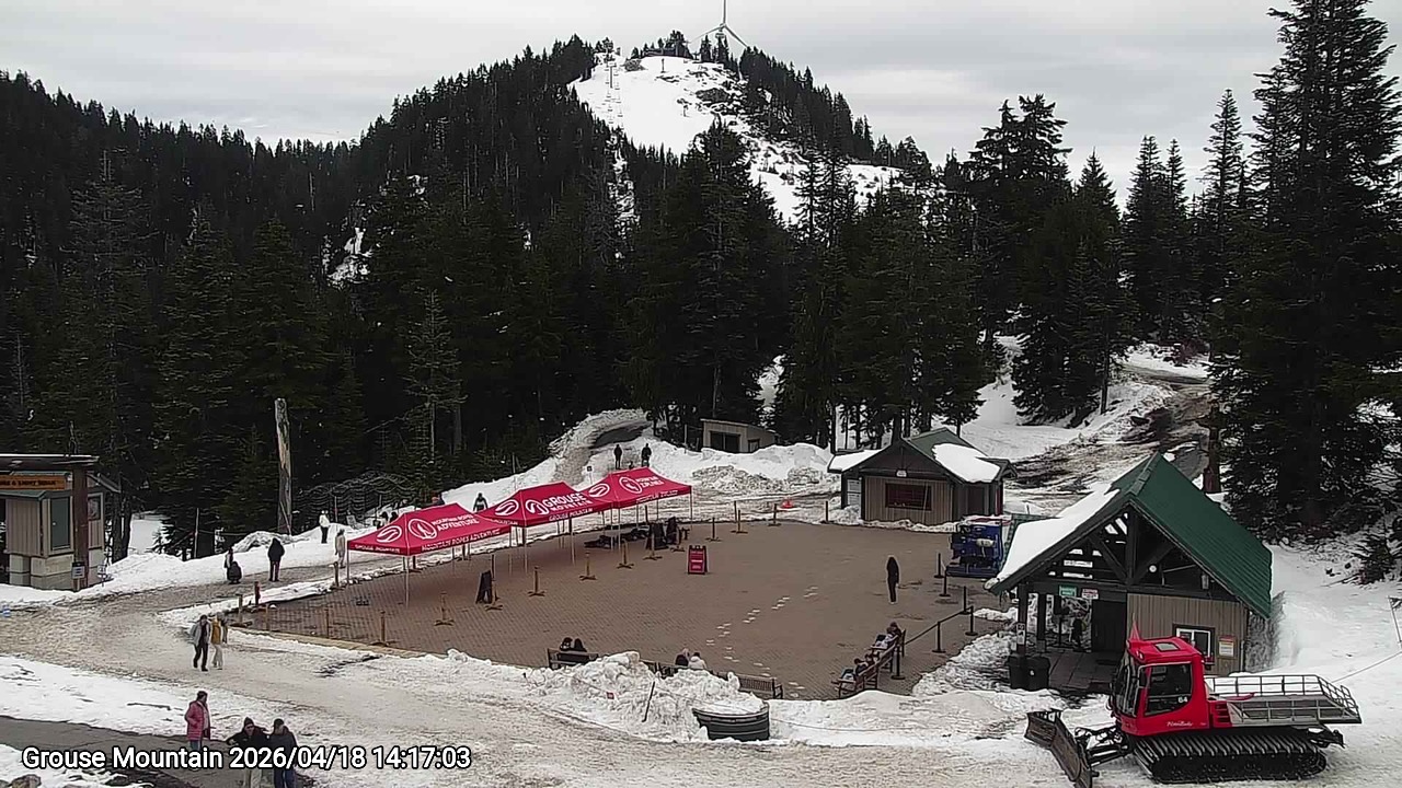 Webcam frame from Grouse Mountain on 2026/04/18