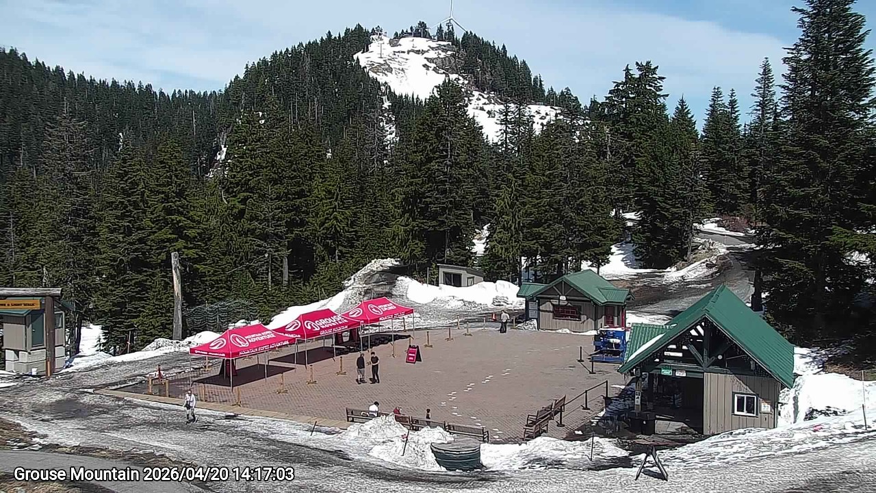 Webcam frame from Grouse Mountain on 2026/04/20