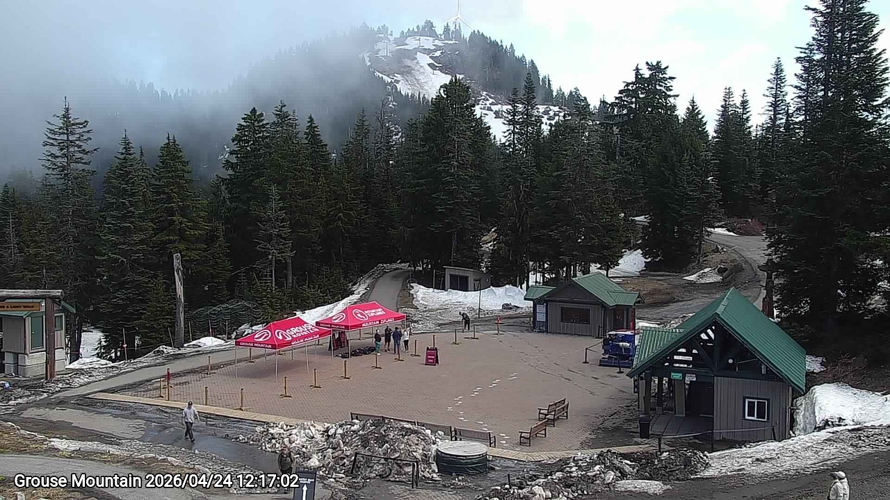 Webcam frame from Grouse Mountain at 2026/04/24 12:00