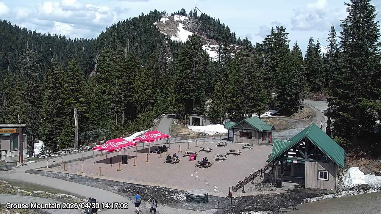 Webcam frame from Grouse Mountain on 2026/04/30