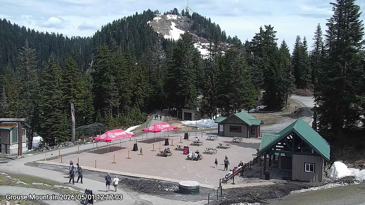 Webcam frame from Grouse Mountain at 2026/05/01 12:00