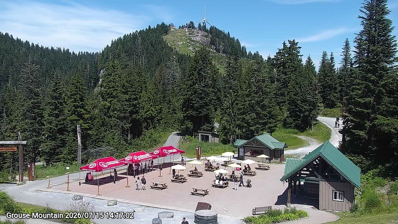 Webcam frame from Grouse Mountain on 2026/07/15
