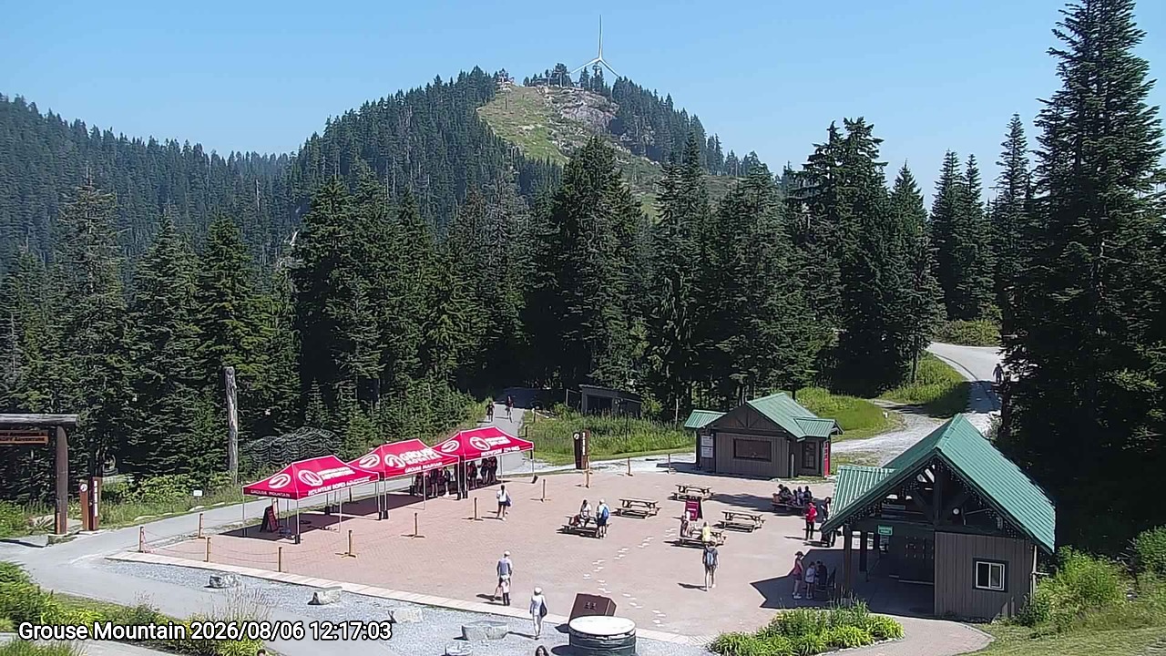 Webcam frame from Grouse Mountain at 2026/08/06 12:00