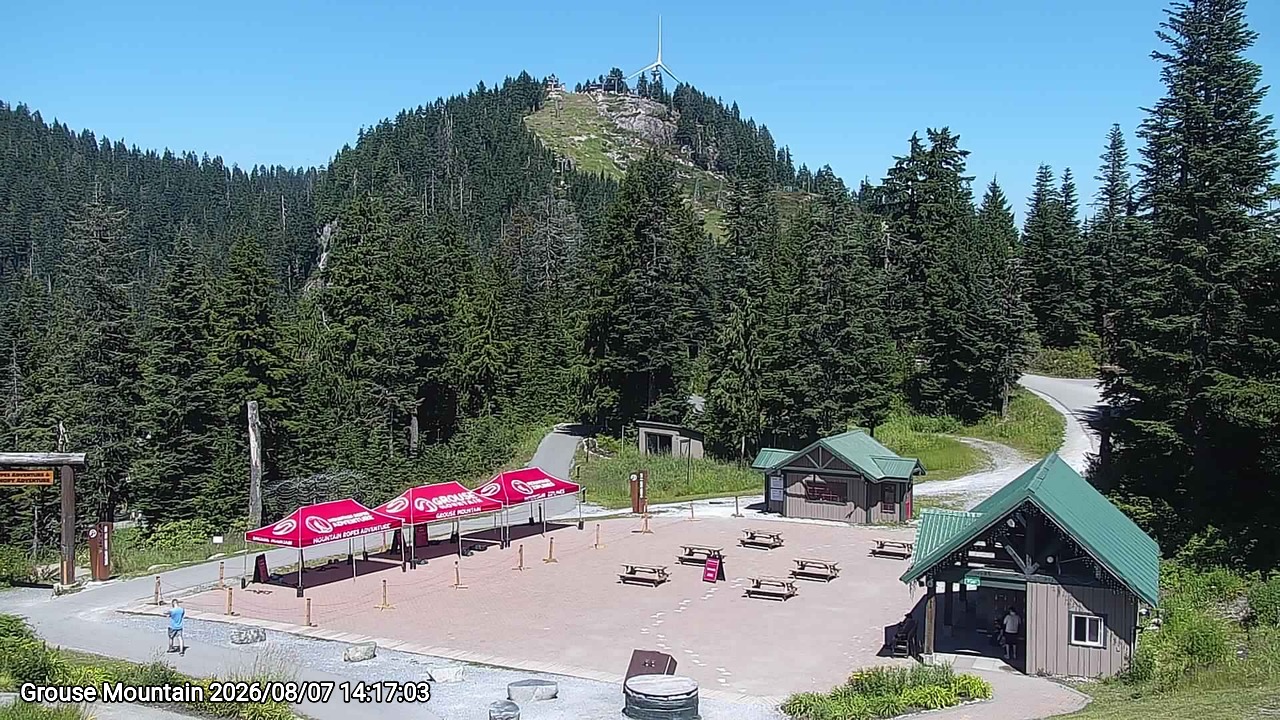 Webcam frame from Grouse Mountain on 2026/08/07