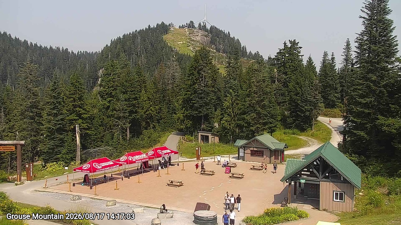 Webcam frame from Grouse Mountain on 2026/08/17
