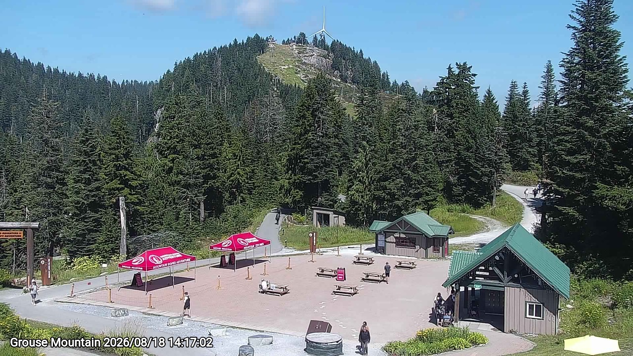 Webcam frame from Grouse Mountain on 2026/08/18