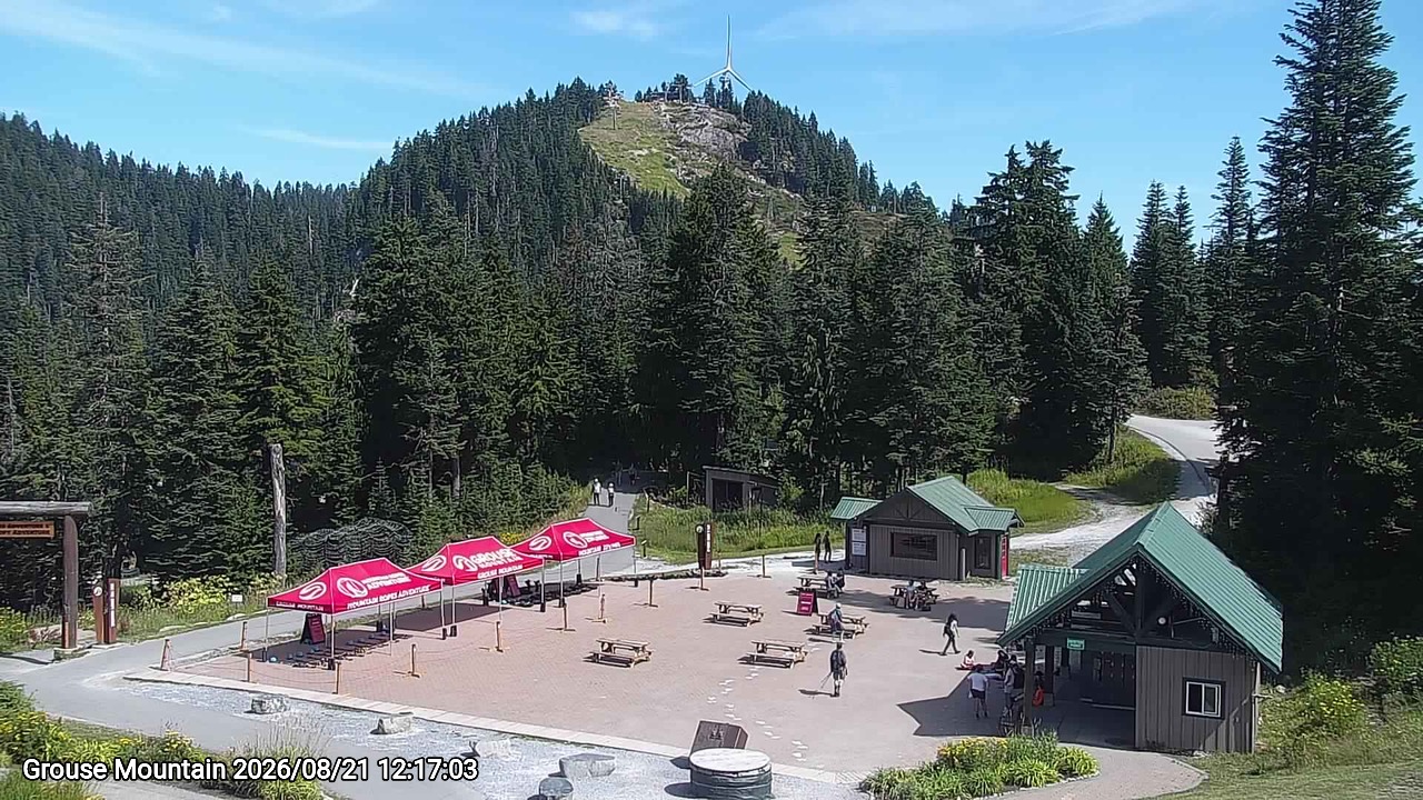 Webcam frame from Grouse Mountain at 2026/08/21 12:00