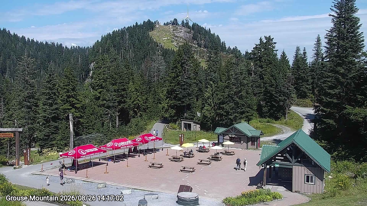 Webcam frame from Grouse Mountain on 2026/08/26