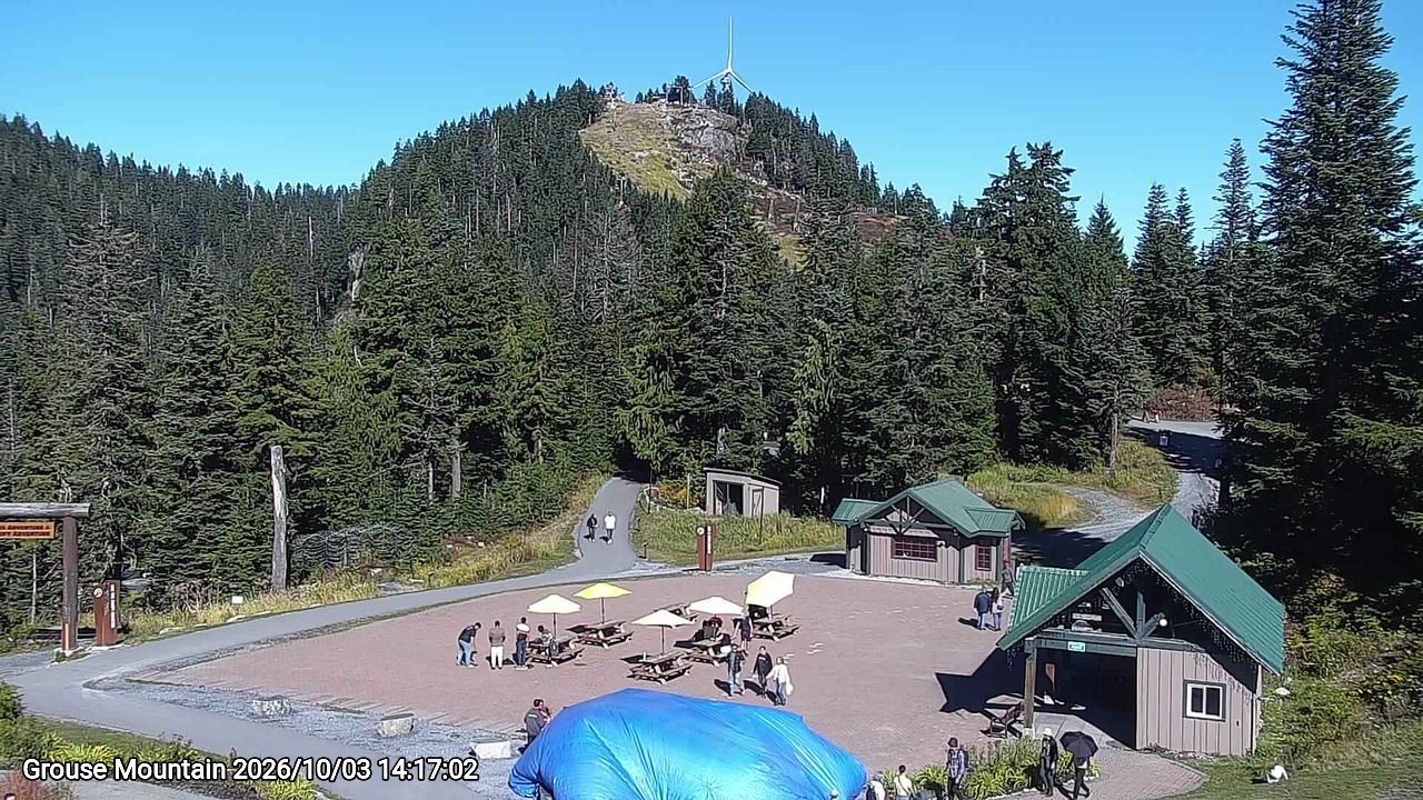 Webcam frame from Grouse Mountain on 2026/10/03