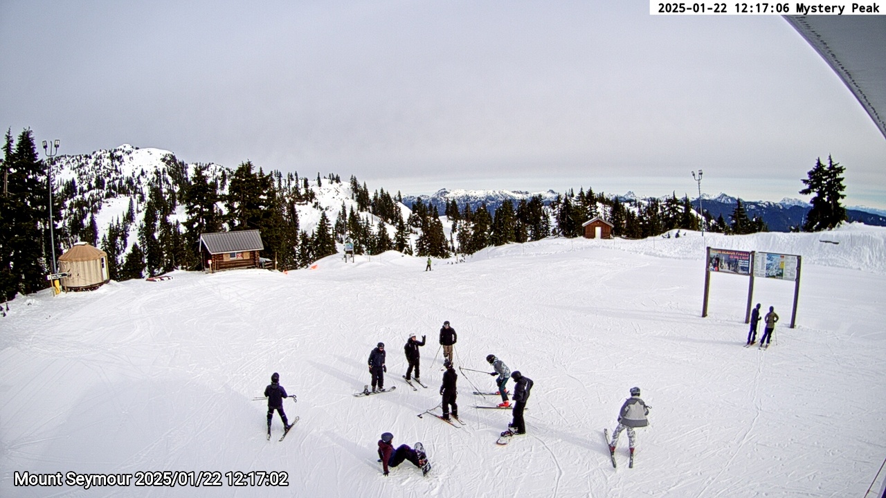 Webcam frame from Mount Seymour at 2025/01/22 12:00