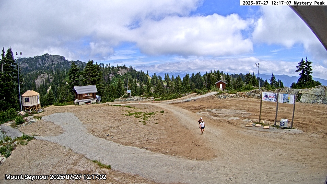 Webcam frame from Mount Seymour at 2025/07/27 12:00