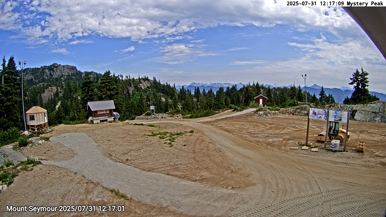 Webcam frame from Mount Seymour at 2025/07/31 12:00