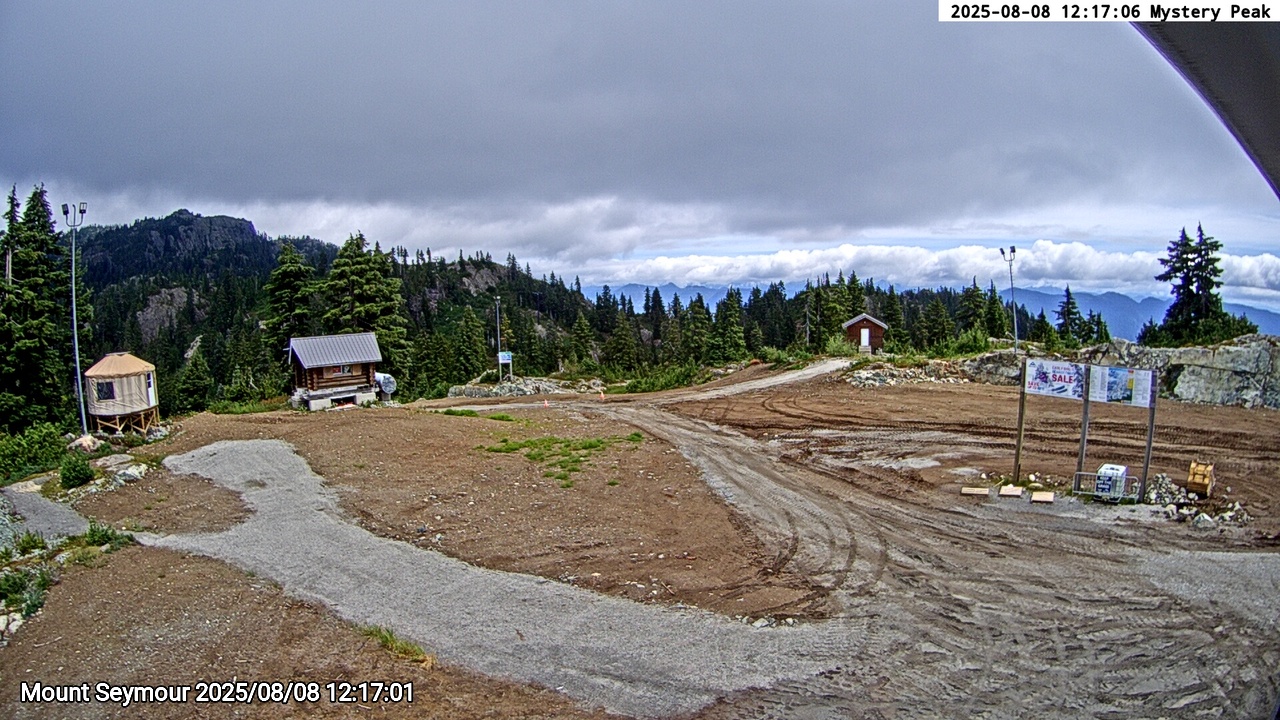 Webcam frame from Mount Seymour at 2025/08/08 12:00