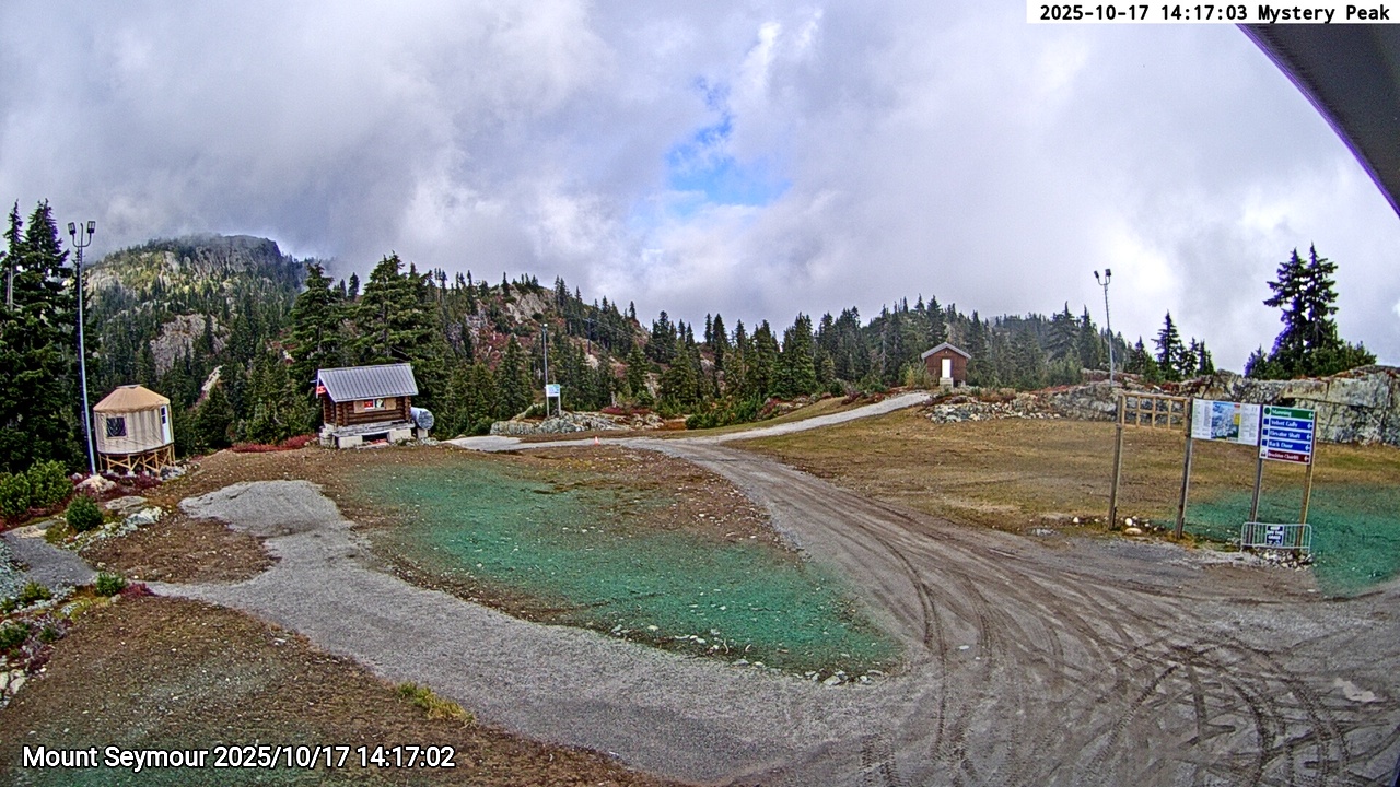 Webcam frame from Mount Seymour on 2025/10/17