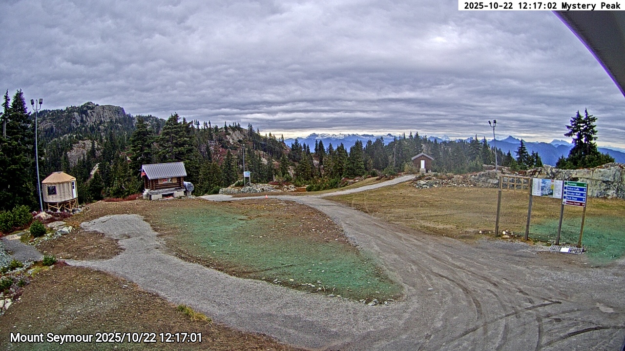 Webcam frame from Mount Seymour at 2025/10/22 12:00