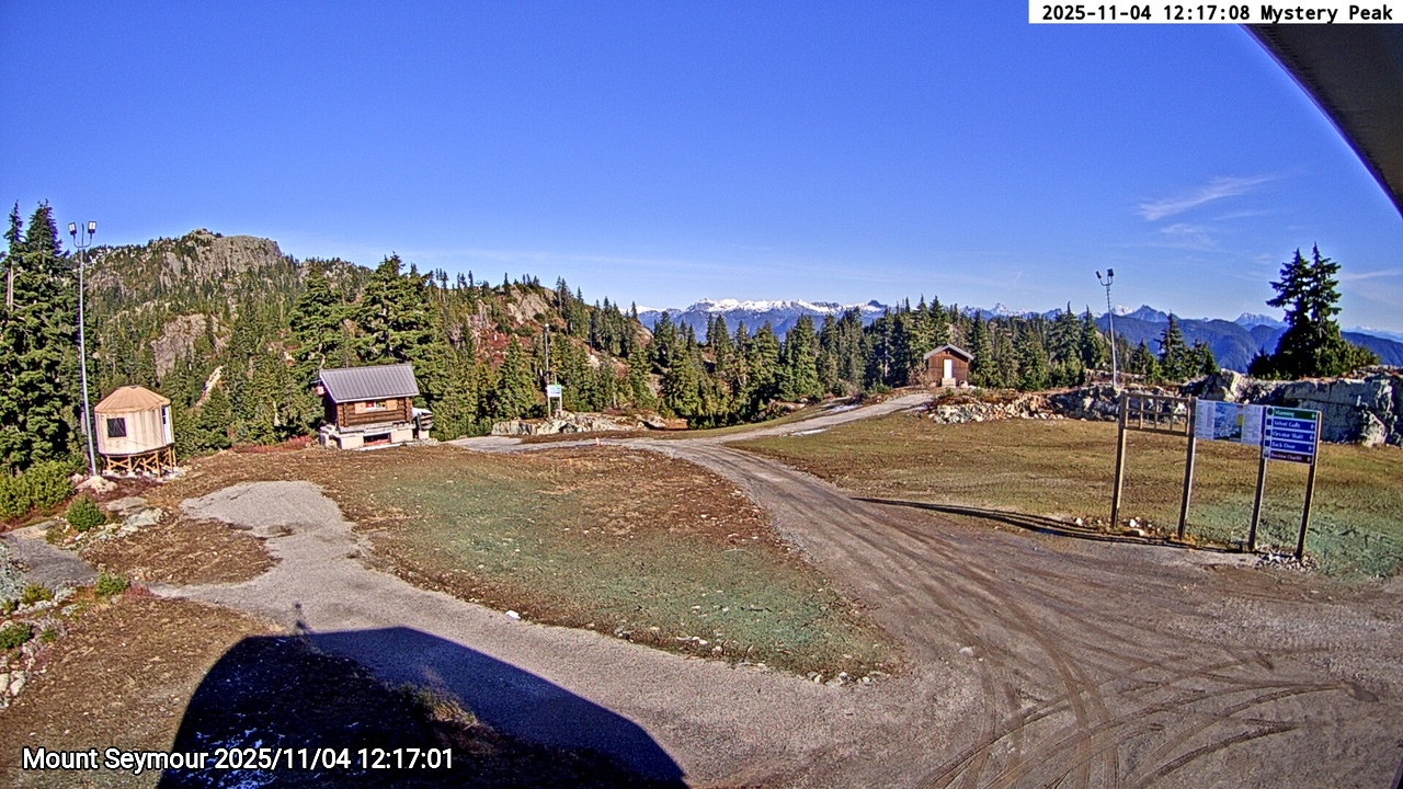 Webcam frame from Mount Seymour at 2025/11/04 12:00