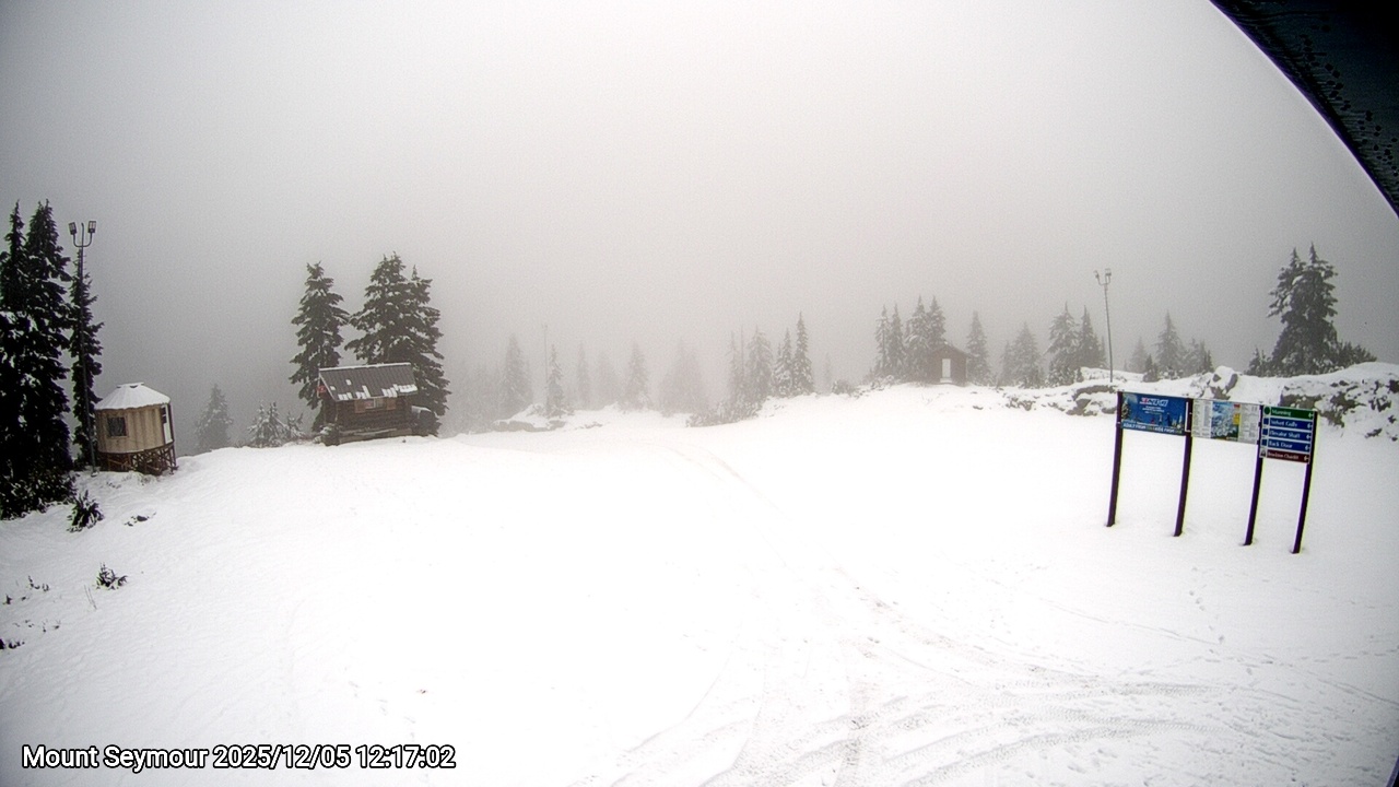 Webcam frame from Mount Seymour at 2025/12/05 12:00