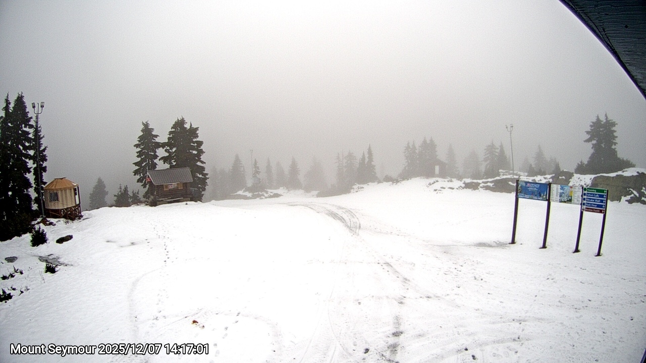 Webcam frame from Mount Seymour on 2025/12/07
