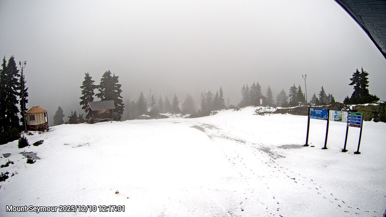 Webcam frame from Mount Seymour at 2025/12/10 12:00