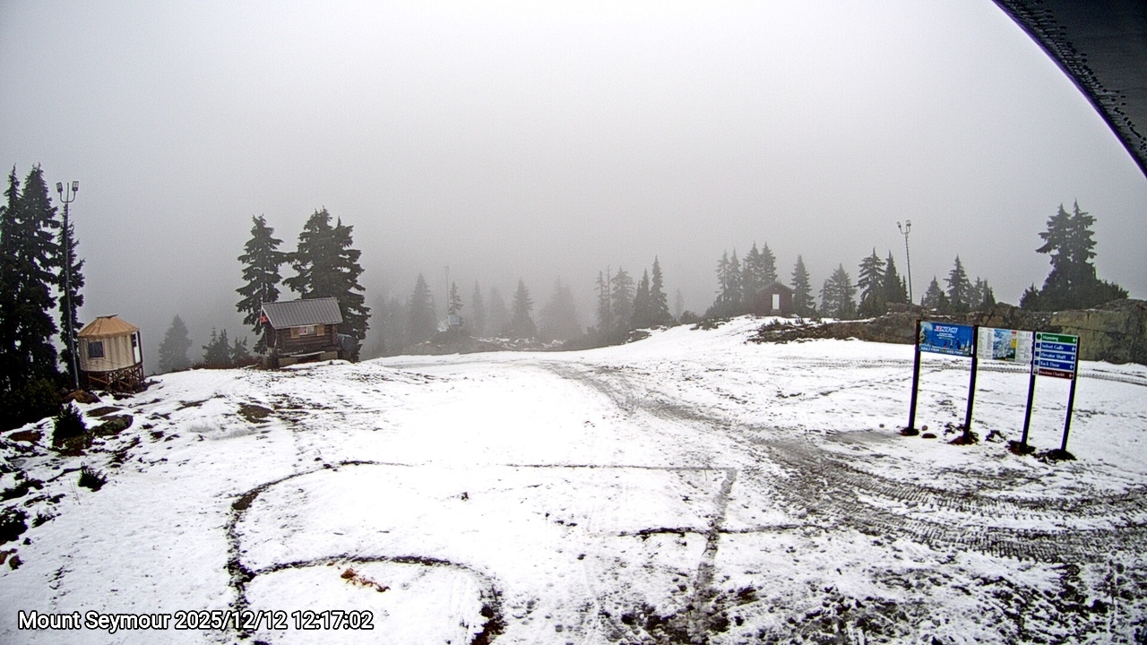 Webcam frame from Mount Seymour at 2025/12/12 12:00