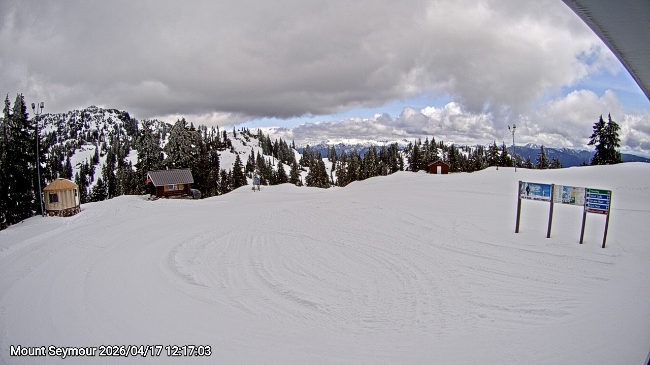 Webcam frame from Mount Seymour at 2026/04/17 12:00