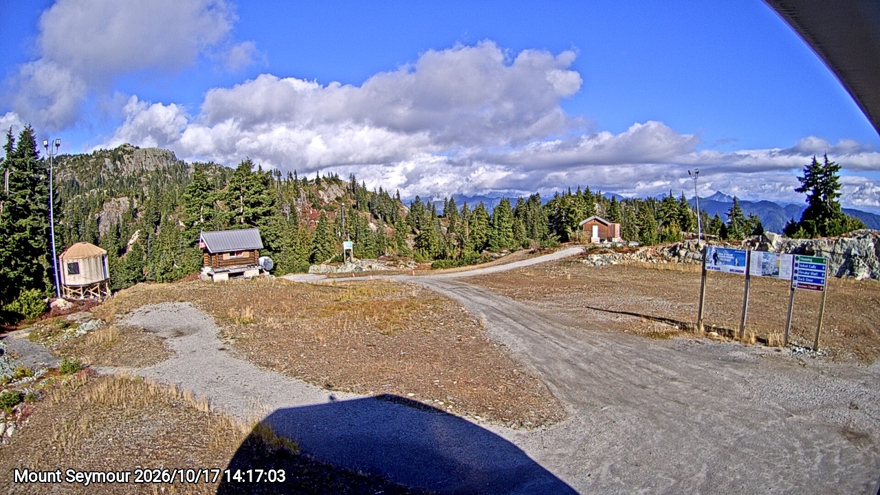 Webcam frame from Mount Seymour on 2026/10/17
