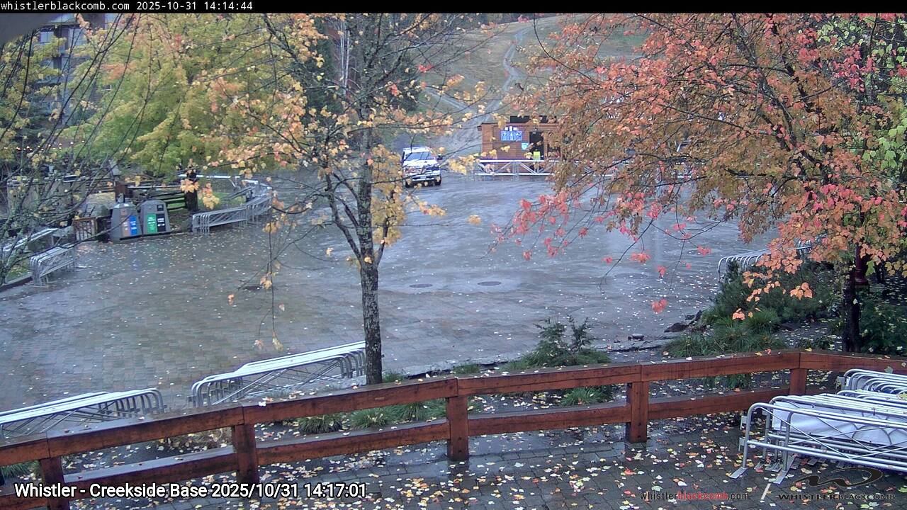 Webcam frame from Whistler - Creekside Base on 2025/10/31