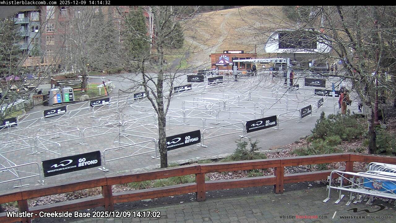 Webcam frame from Whistler - Creekside Base on 2025/12/09