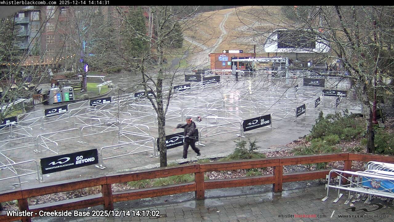 Webcam frame from Whistler - Creekside Base on 2025/12/14